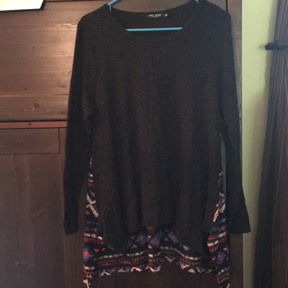 Embroidered sweater - Picture 2 of 4